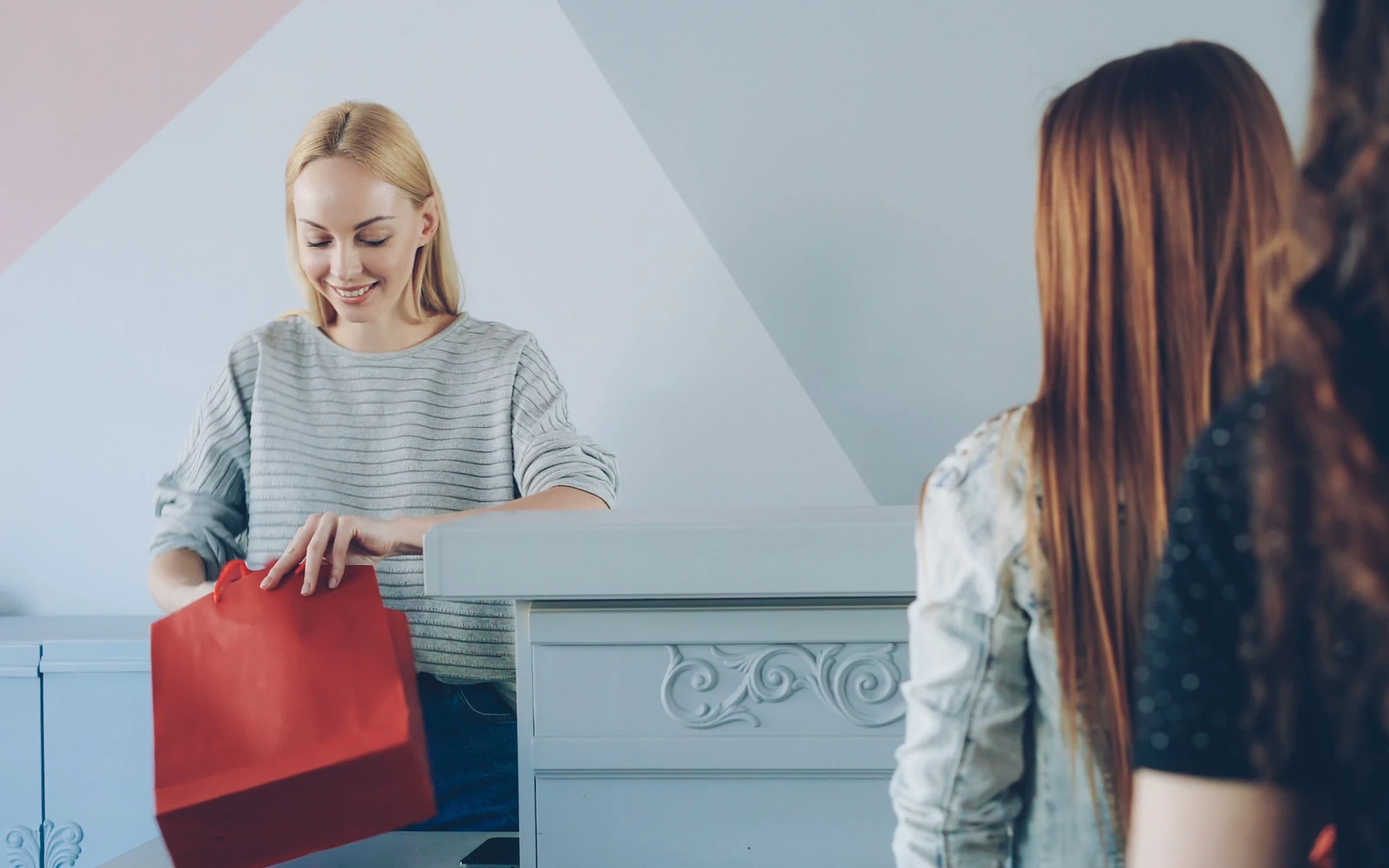Smart Customer-Engagement Systems for Retail & Services